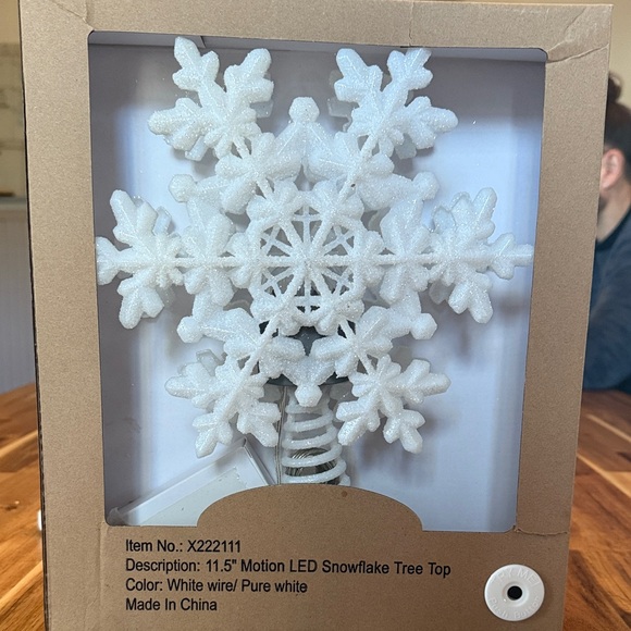 Glittering White Snowflake Tree Topper - Picture 2 of 6